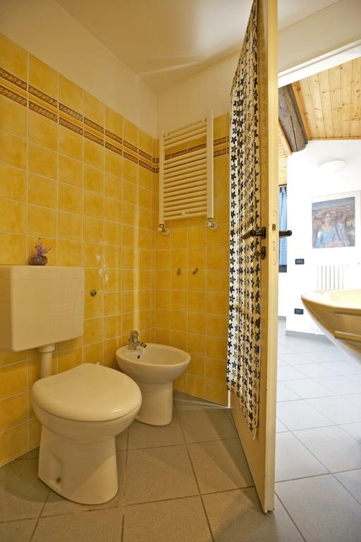 Appartamento Bilocale Pieggio Oggebio Esterno foto